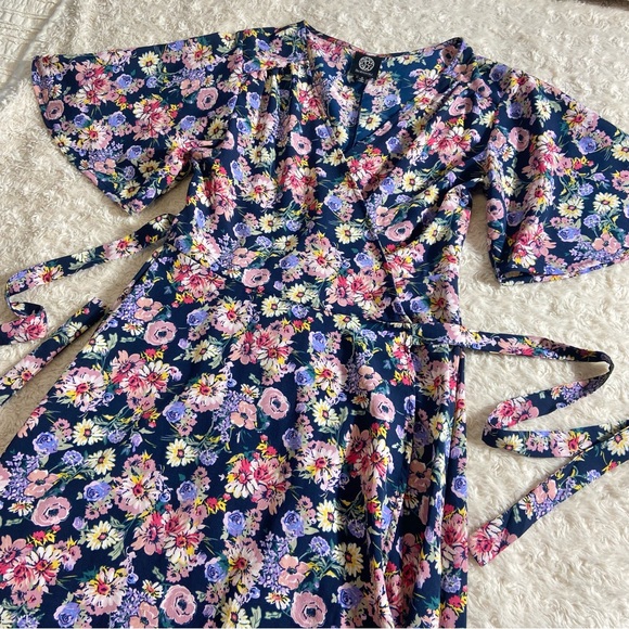 Bobeau Garden Party Floral Wrap Dress S Small - Picture 6 of 15
